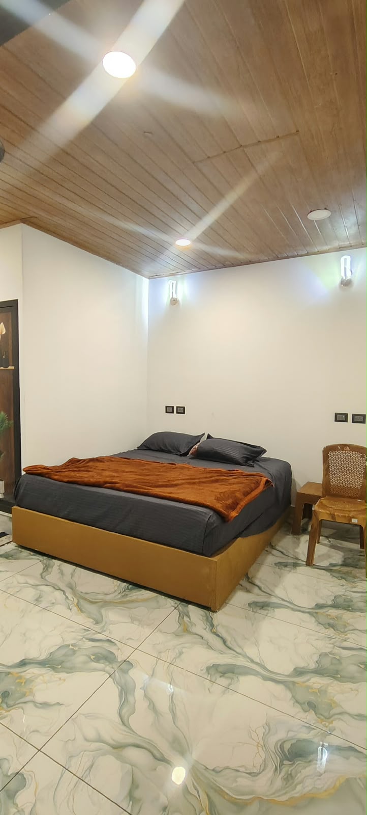 The Blossom Suite - Deluxe King Bed at Biju's Misty Heaven Kanthalloor