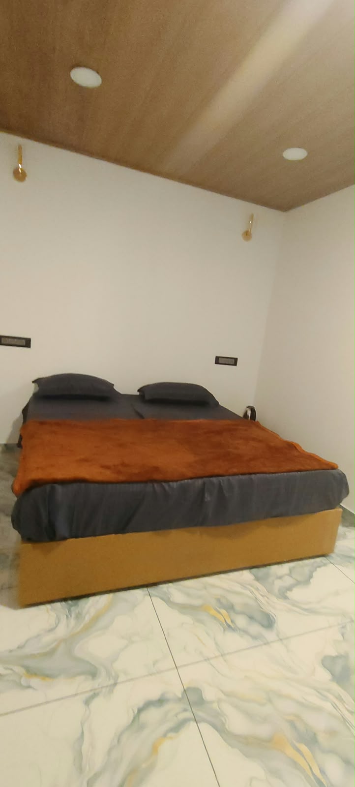 Fern Meadow Cottage - Handcrafted King Bed at Biju's Misty Heaven Kanthalloor